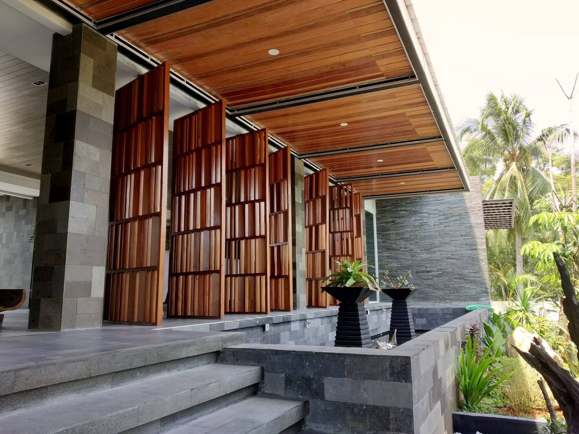 Quins Style Resort Belitung Tanjungbinga Екстер'єр фото