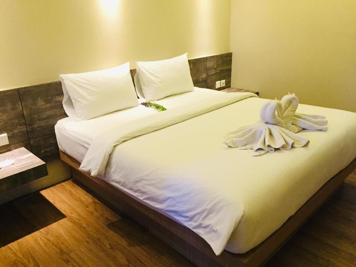 Quins Style Resort Belitung Tanjungbinga Екстер'єр фото